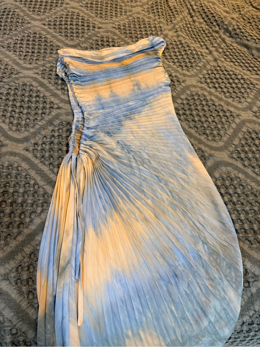 Endless Blu Strapless Pleated Maxi Dress in Blue and light orange - Picture 15 of 16